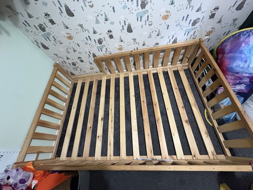 Montessori floor bed toddler - floor,